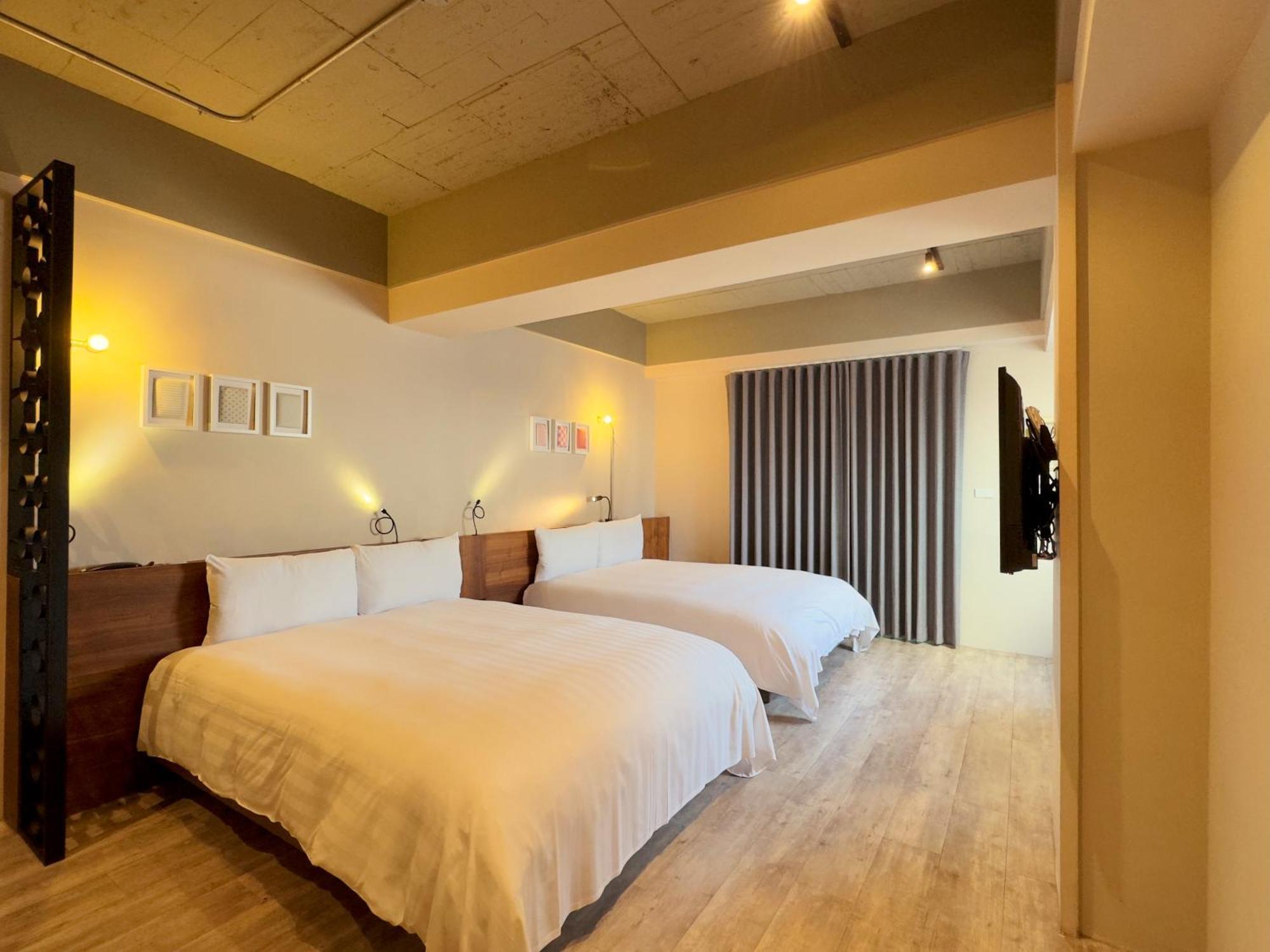 Roaders Hotel Tainan Chengda Номер фото