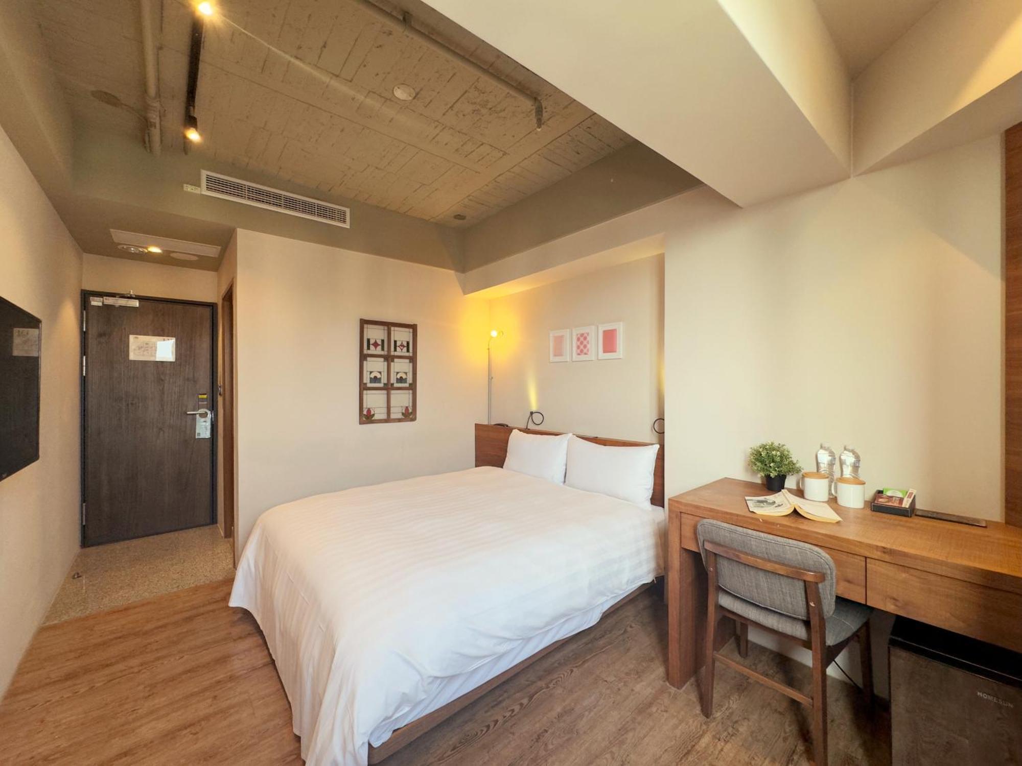 Roaders Hotel Tainan Chengda Номер фото