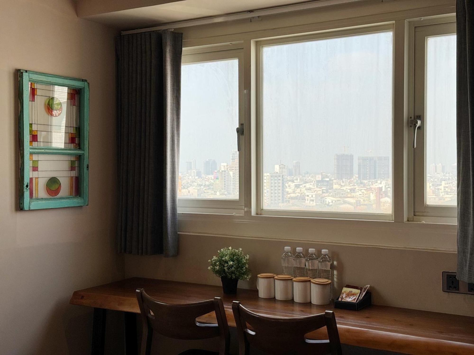 Roaders Hotel Tainan Chengda Номер фото